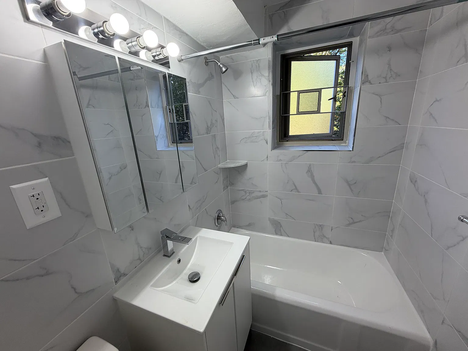 73rd Ave, Fresh Meadows — Photo 4