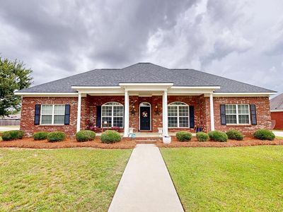 201 W Azalea Ln, Headland, AL, 36345
