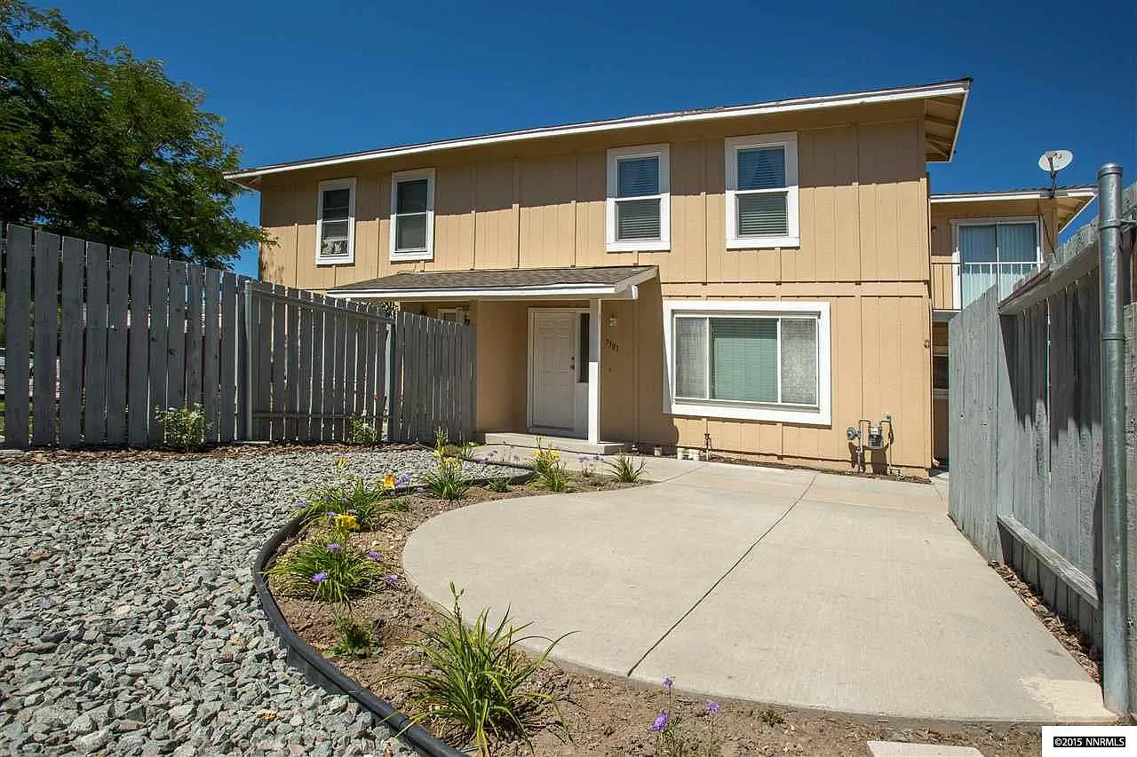 7501 Rory Cir photo 1