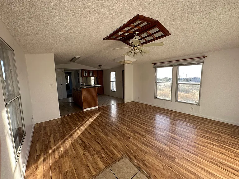47 Road 3934 — Photo 3