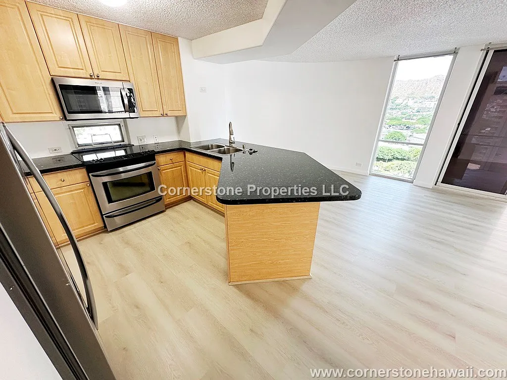 1212 Nuuanu Ave — Photo 3