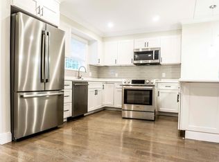 8 Dana Rd, West Roxbury, MA 02132