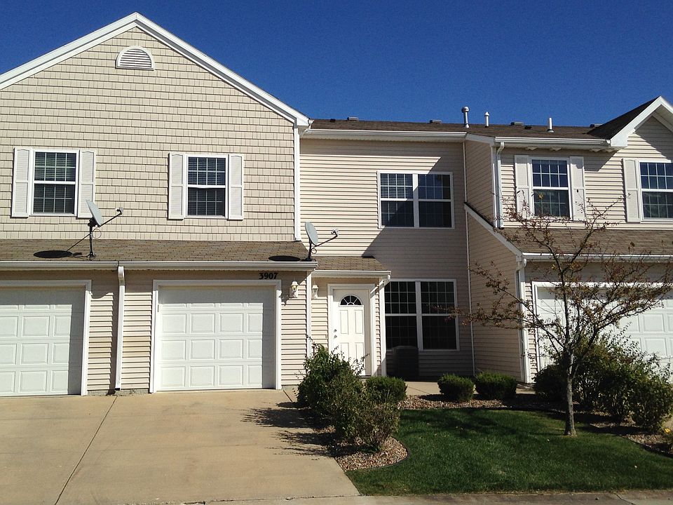 1st image of 3907 NE Rosewood Ln