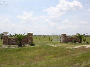 2137 Fernwood Ln SW, Labelle, FL 33935