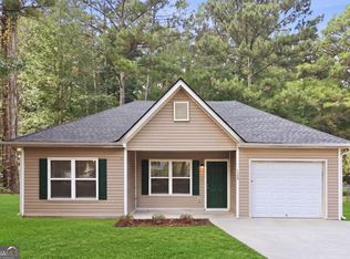 123 Whispering Pine Ln NE, White, GA 30184