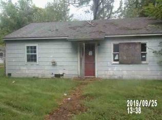 6894 Commander Rd, Millington, TN 38053