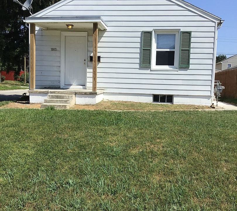 1st image of 1015 S 16th St #A