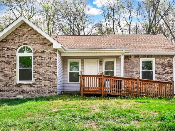 547 Donna Dr, Clarksville, TN 37042