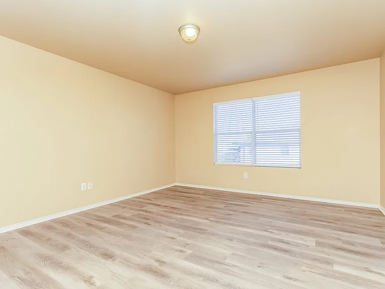 8500 Shallow Creek Dr — Photo 14