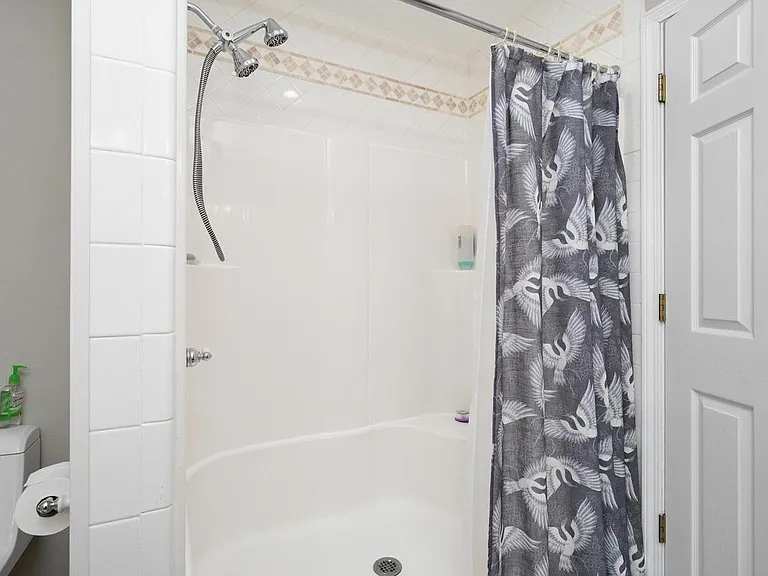 3891 S Hillsdale Ave — Photo 22