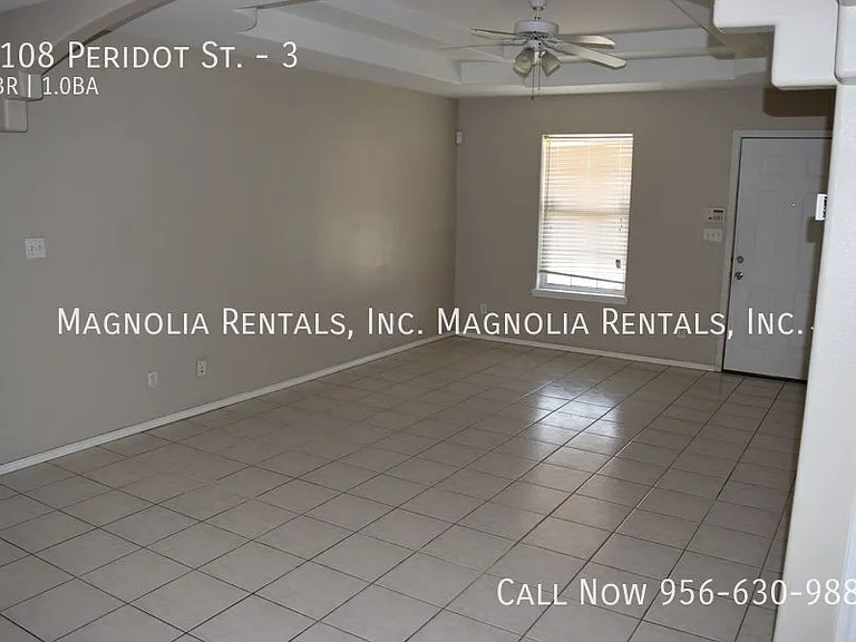 2108 Peridot St #3 — Photo 3