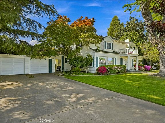 3rd image of 1012 Wyoming Dr