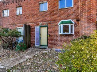 6172 Chinquapin Pkwy, Baltimore, MD 21239