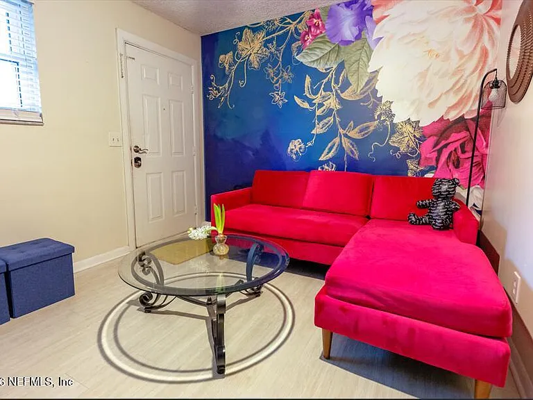 8037 Parental Cir — Photo 9