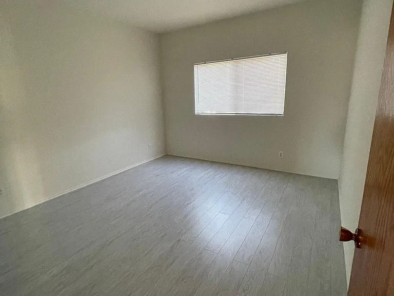 11281 Peach Grove St #11281 — Photo 11