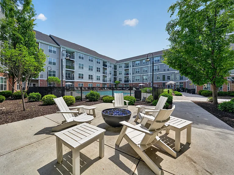 1 Kennedy Flats Apartments — Photo 45