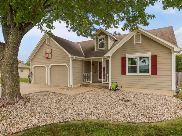 15855 Gardner West Rd, Gardner, KS 66030