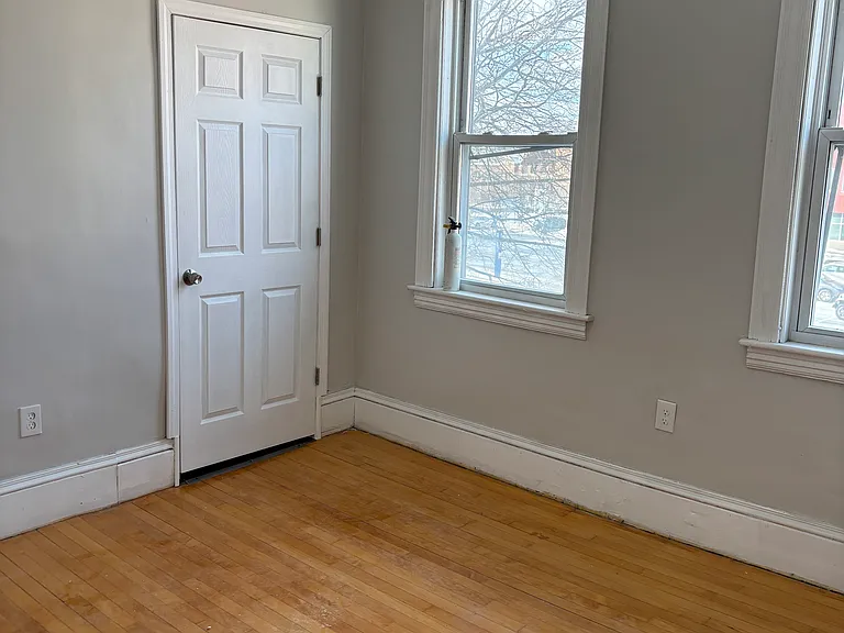 24 Grand St #2 — Photo 7