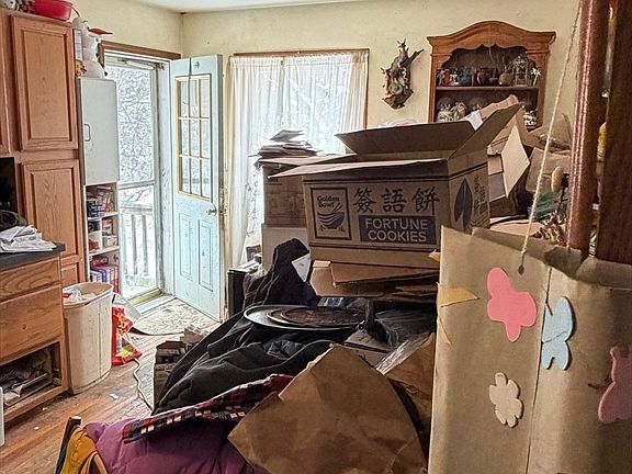 2nd image of 58 Bunnys Rd