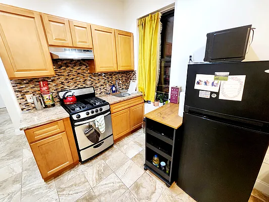 Rented by Brooklyn Property Group LLC | media 3