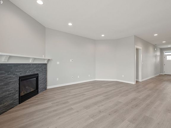 3rd image of 3540 NE Oriole St Lot 99