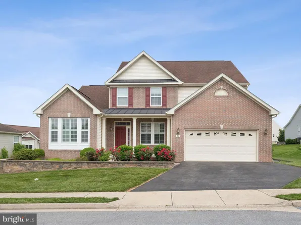 24 Tocati St, Thurmont, MD 21788