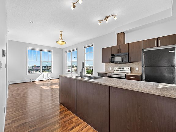 2nd image of 105 Ambleside Dr SW #406