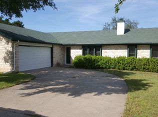 2001 American Dr, Lago Vista, TX 78645