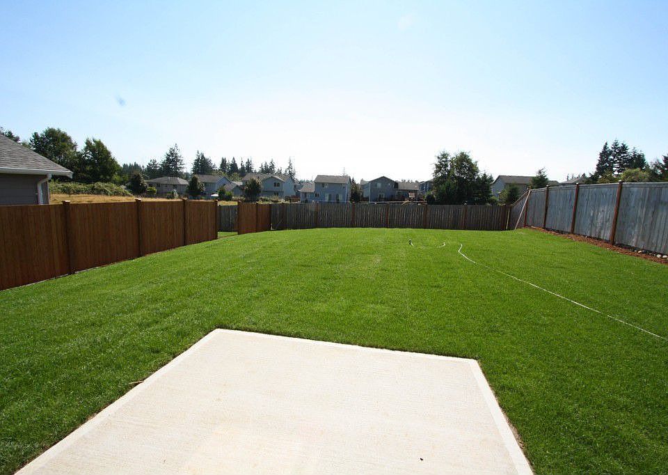 2nd image of 7214 39th Pl NE