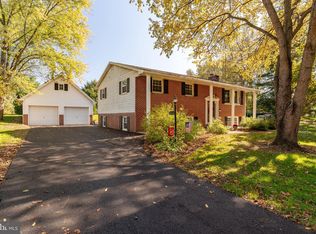 281 Rock Hill Rd, Millersville, PA 17551