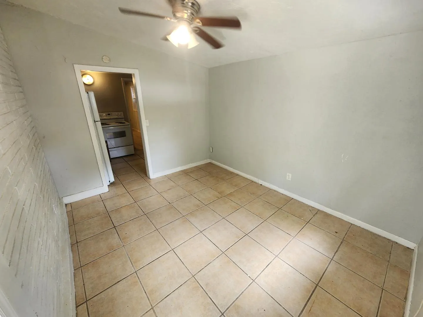 3334 Edgewood Ave — Photo 1