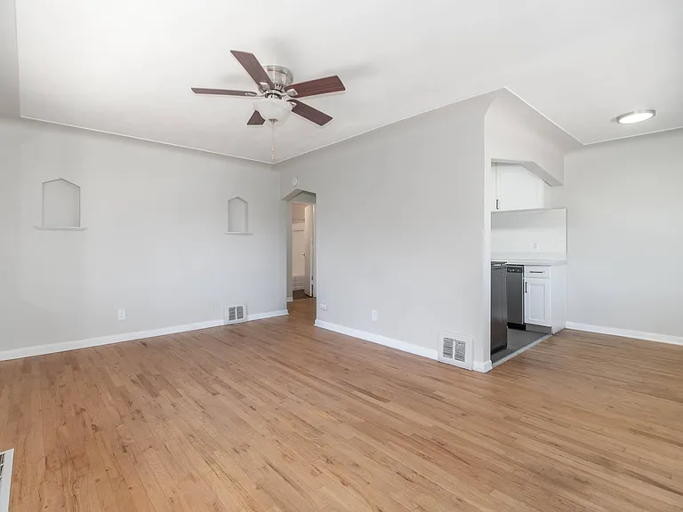 1695 Sheridan Blvd — Photo 5