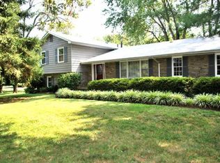 2401 Rocky Branch Rd, Vienna, VA 22181