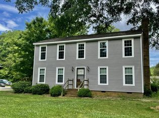 210 Lee St, Emporia, VA 23847