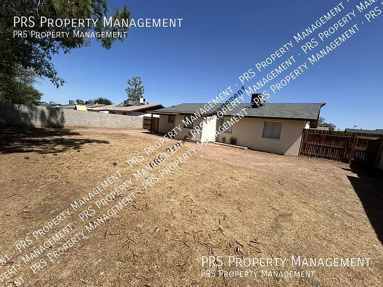 3147 E Edgewood Ave — Photo 30