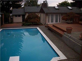 Pool and cabana (MIL)