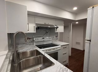 12 Holmstead Ct #Basement, Brampton, ON L6S 1R9