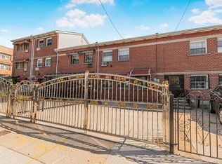 772 Home St, Bronx, NY 10456