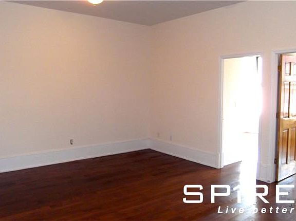 2nd image of 100 W 105th St APT C3