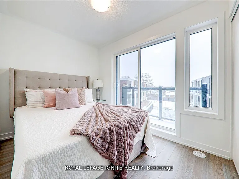 167 Downsview Park Blvd — Photo 25