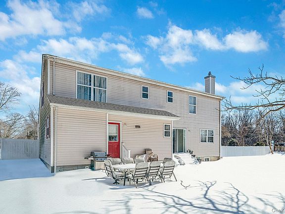 3rd image of 49 Flamingo Road