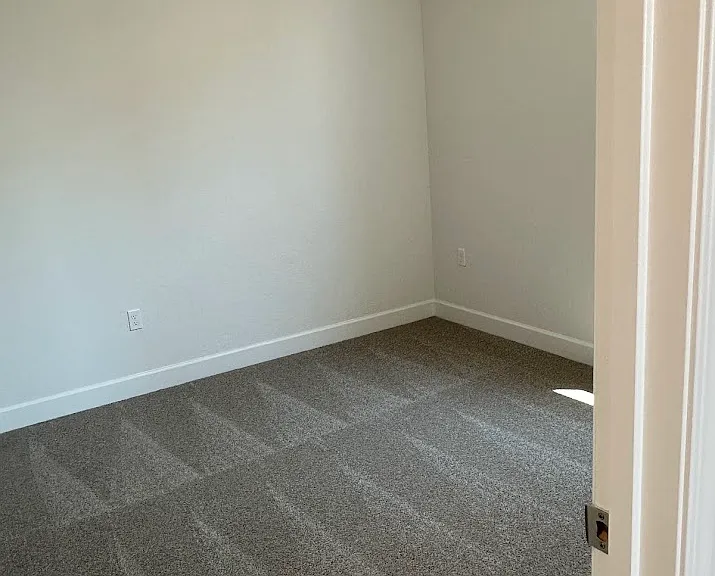 311 S Peters Rd — Photo 13