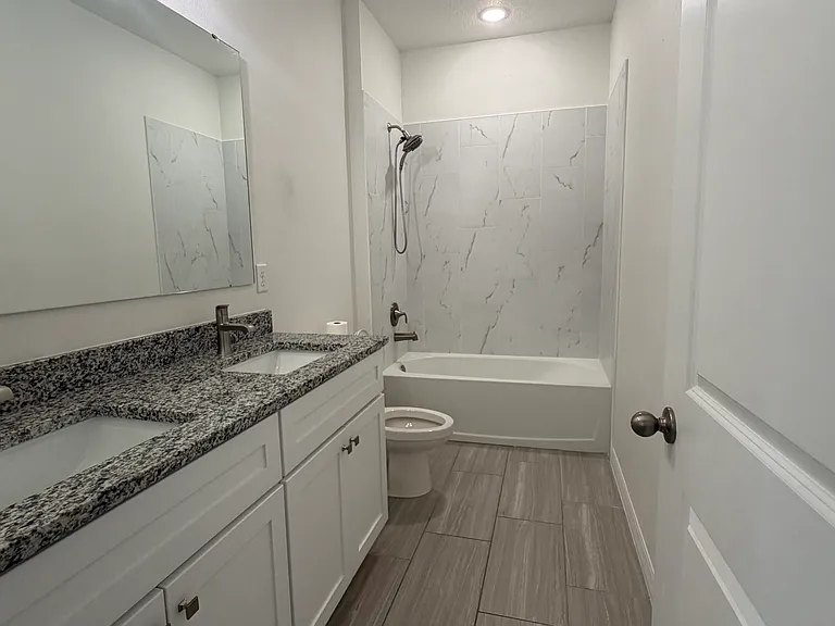 Upstairs Bathroom