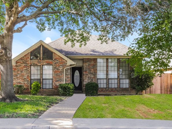 807 Longleaf Dr