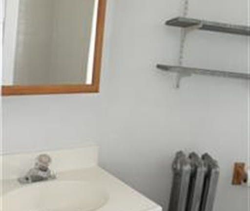 5th image of 2432 N Linden Pl APT 209