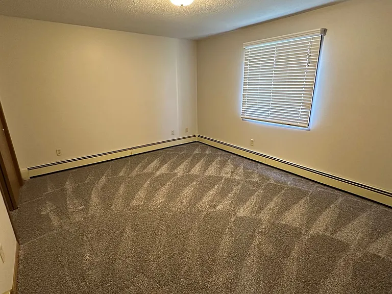 Chaplewood Apartments — Photo 20