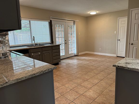 Kitchen view showing breakfast area