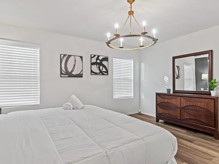 1602 Westfall Dr — Photo 15