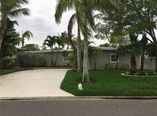 6970 Grande Vista Way, South Pasadena, FL 33707