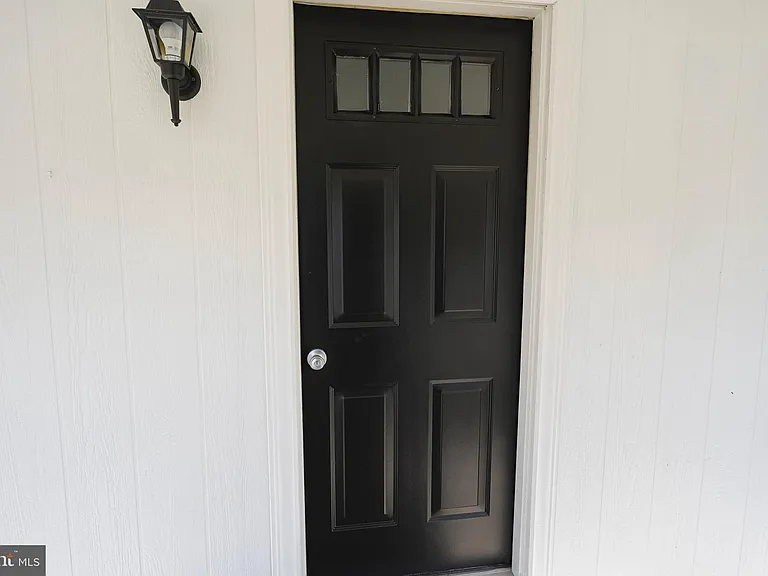 221 Branch St — Photo 11